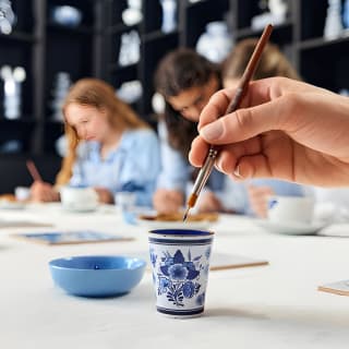 Taller de Pintura en Azulejos Holandeses Tradicionales en Ámsterdam 3