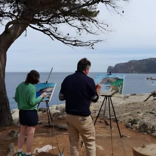 Paint outdoors in Deià by the sea 6