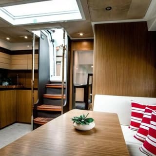 43' Azimut Yacht Charter Private Cruise with Captain & Stew 6