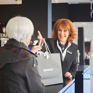 House of Waterford Crystal Guided Factory Tour 6