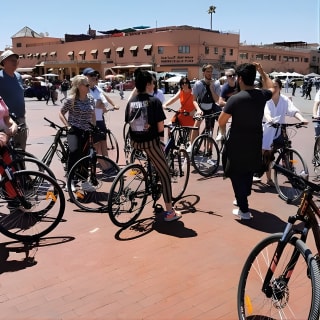 Excursion à vélo d'une demi-journée pour découvrir les points forts de Marrakech 3