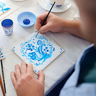 Taller de Pintura en Azulejos Holandeses Tradicionales en Ámsterdam 4