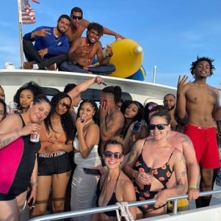 The Ultimate Water Experience in Miami with Drinks and Jet Skis 13