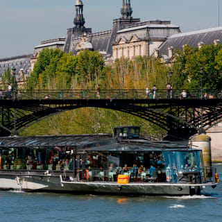 Croisière Déjeuner à bord des Bateaux Parisiens 5