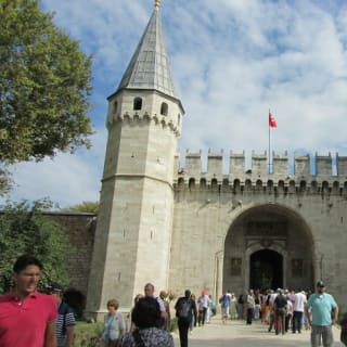 Hagia Sophia, Basilica Cistern & Topkapi Palace: Entry + Guided Tour 13