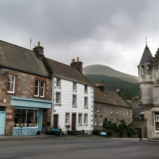 Excursión de un día desde Edimburgo a los lugares de rodaje de Outlander 2