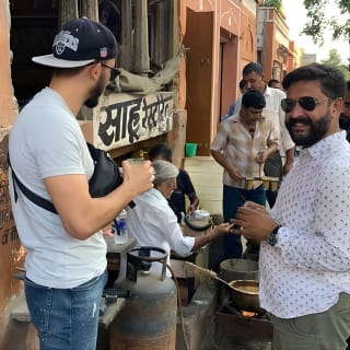 Cultural Walk and Food Tasting In Jaipur 4