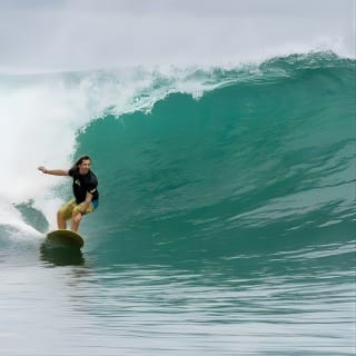 Clase Privada de Surf con Instructor Certificado en Cartagena 9