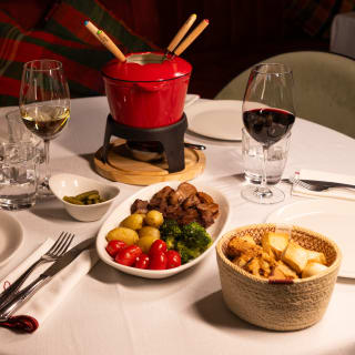 La Gran Fondue de La Fonda Bistró, Chamberí 1