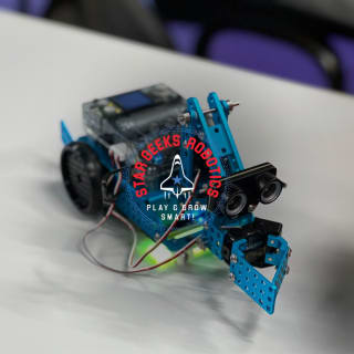 Star Geeks Robotics: Smart Playground 2