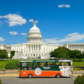 Washington Welcome Center: 90-Minute Guided Tour Old Town Trolley Washington 1