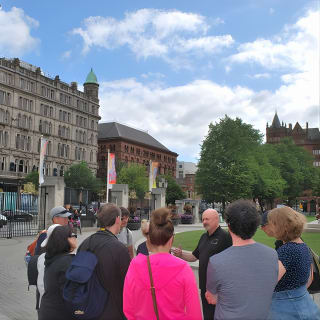 Una historia de terror: recorrido a pie por el centro de Belfast 10