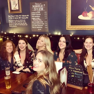 Literary Pub Crawl and Tavern Tour in London 3