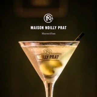 Maison Noilly Prat : Visite, dégustation et cours de mixologie 3