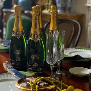 From Paris to Champagne at Appartement 26 3