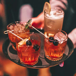 Bottomless Fridays at Hubbard Inn 3