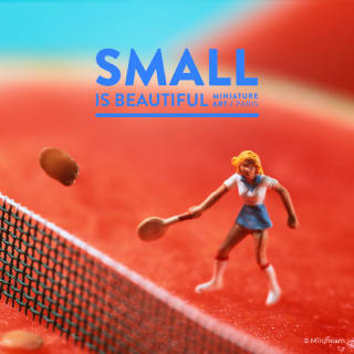 Small is Beautiful : Exposition d'art miniature 1