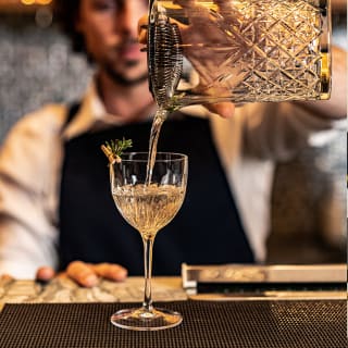 James Bond Cocktails & Caviar experience: No time to Dine...like now! 4