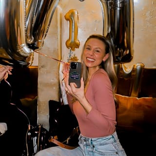 Soirée "Americanfille : 1 Million sur TikTok !" au Quai de la Photo 1