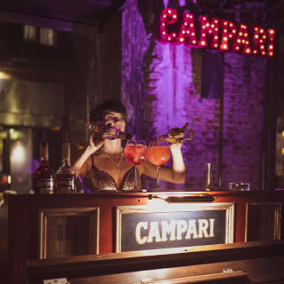 Live Jukebox Campari en Nubel + 1 copa de Campari & Tonic 2