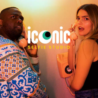 Iconic Selfie Studio : Come & Become Iconic ! 1