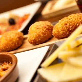 La Tapeta del Carmen: 5 tapas y barra libre de cerveza 3