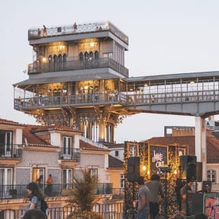 TOPO Chiado: menu hambúrguer ou pizza com vistas 1