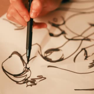 Drink & Draw : Atelier de dessin avec un modèle en direct 2