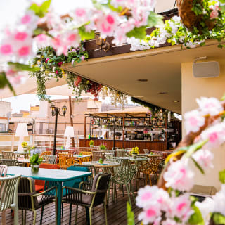 Voucher for a brunch in Jardinet del Born 2