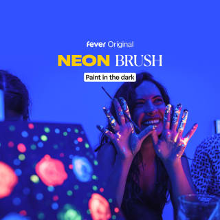 Neon Brush: A Glow-in-the-Dark Painting Experience 1