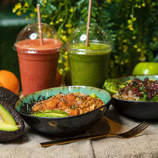 Menú gourmet hawainano para 2 en Poke Friendly 1
