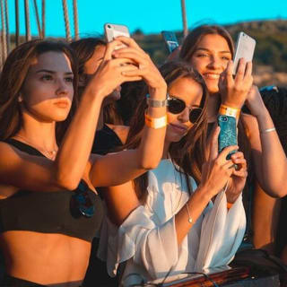 Lisbon Boat Party: Amazing sunset sailing tour 3