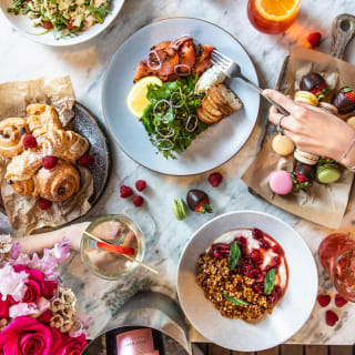 Mardi Gras Rainbow Bottomless Brunch 5