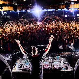 Lo Que Me Sale Del Pen con Dj Neil 2020 1