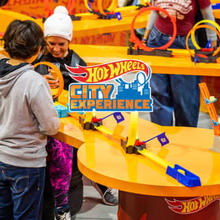 Hot Wheels City Experience (Tarjeta Caja Los Héroes) 3