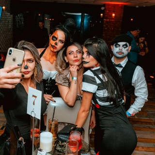 28 Floors Later: Halloween with Artful Dodger 3