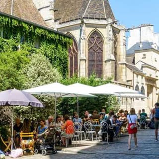 Visite virtuelle guidée : Le Marais hors des sentiers battus 1