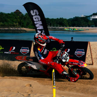 Singapore MX Beach Race 1