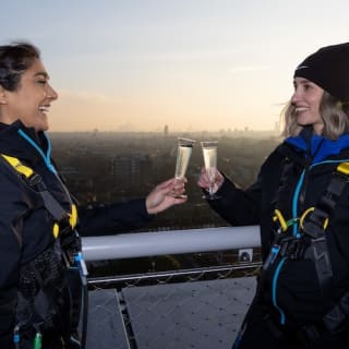 The Dare Skywalk: climb to the summit of Tottenham Hotspur Stadium 2