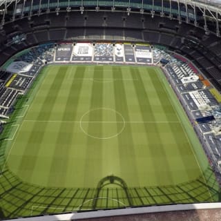 The Dare Skywalk: climb to the summit of Tottenham Hotspur Stadium 4