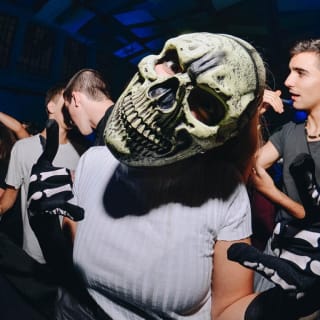 Therapy Sessions Halloween no Estúdio Time Out 1