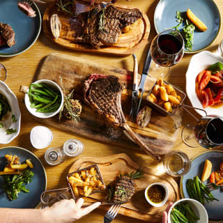Carnival NYE Party & Dinner at Smith's Bar and Grill 3