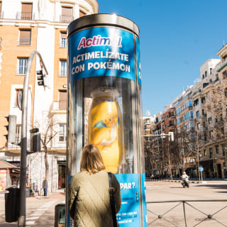 ¡A la búsqueda de Actimel Pokémon por las calles de Madrid! 2