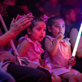Circus Vazquez: A New Age Traditional Circus 6