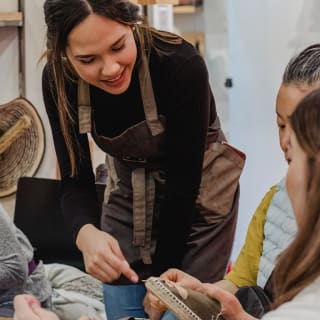 Taller online: personaliza tus espardeñas en vivo con un artesano 4