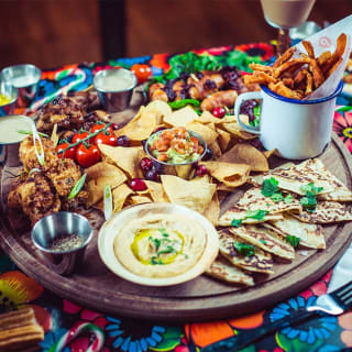 Festive Bottomless Evenings At Barrio 2