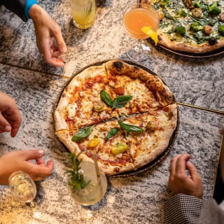 Bites & Beats: Los Juernes by V Modern Italian 2