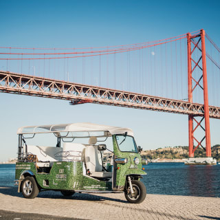 Tour em Tuk Tuk 100% elétrico: Faz de Lisboa ainda mais tua! 1