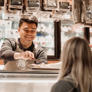 Mystery Picnic Date: Self-Guided Foodie Adventure - Seattle 3