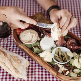 Mystery Picnic Date: Self-Guided Foodie Adventure - Seattle 4